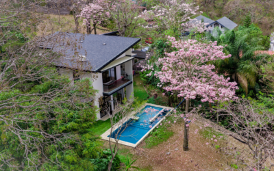 Espectacular casa contemporánea en Hacienda Cocoy